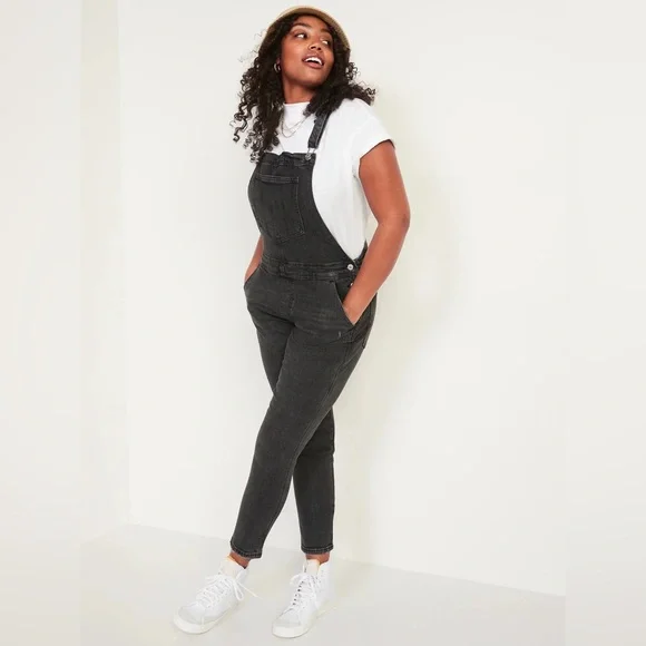 Old Navy OG Workwear Black Wash Overalls Denim BlackBerry Size 8 NWT - Picture 1 of 10